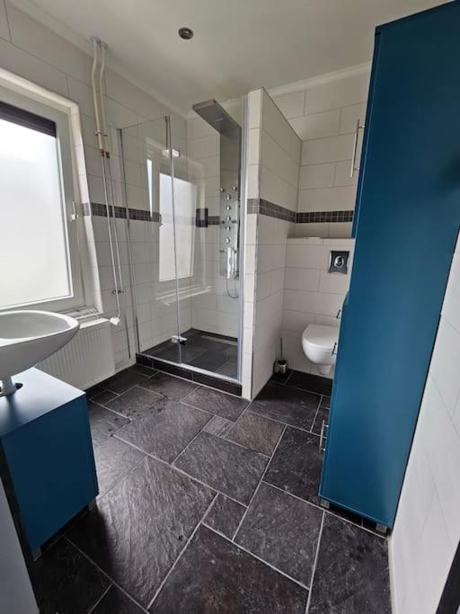 Bed and Breakfast Voormalig Politiebureau Gebruik Welnesstuin Tegen Betaling Ouddorp Exterior foto
